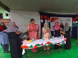 Vivamus pharetra justo eget